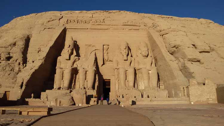 Luxor To Abu Simbel Overnight Tour