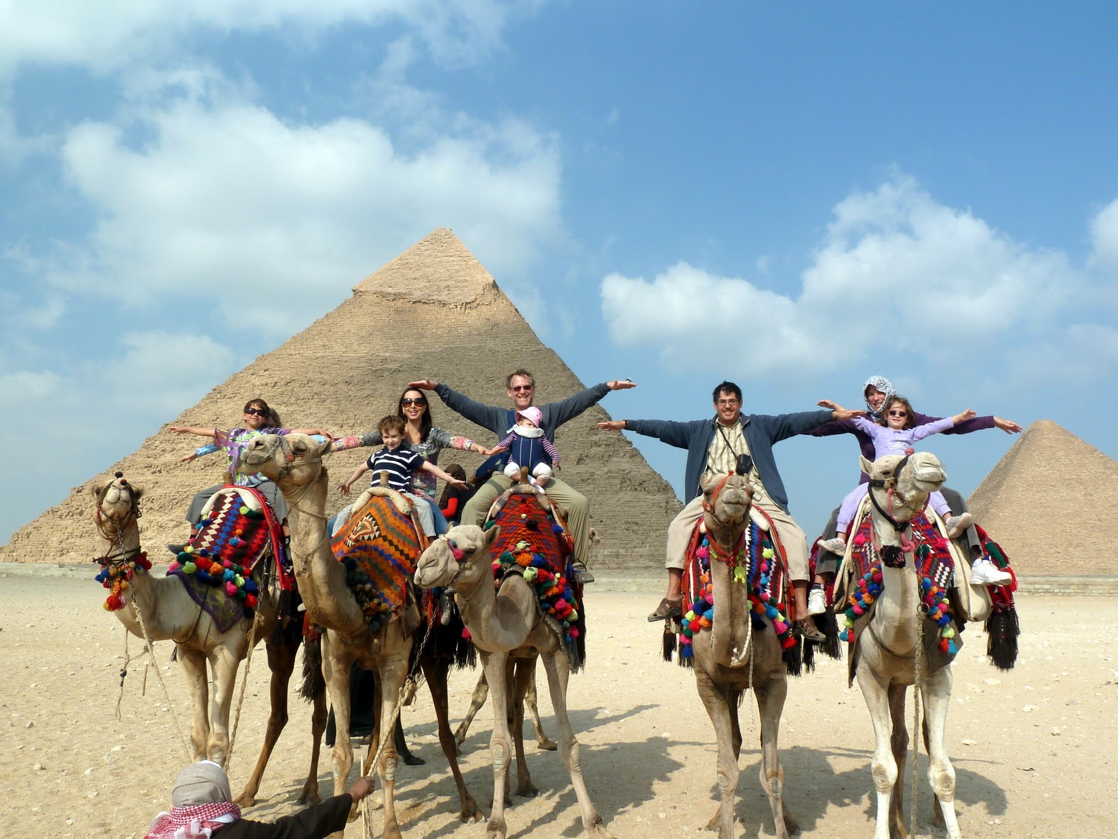 Праздники в египте 2024. Новый год в Египте. Новогодние каникулы в Египте. Праздники Египта. Жители Египта.