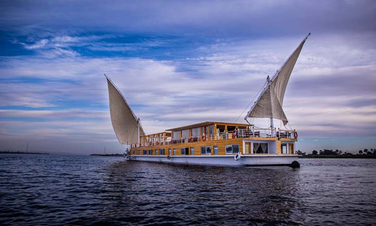 Akhnaton Dahabiya Nile Cruise