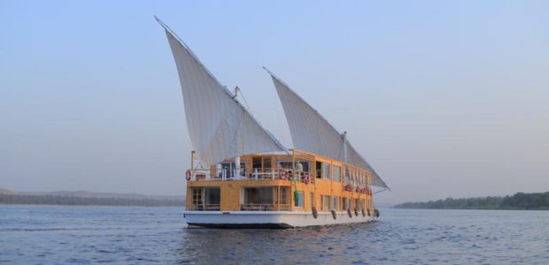 Dahabiya Nile Holiday